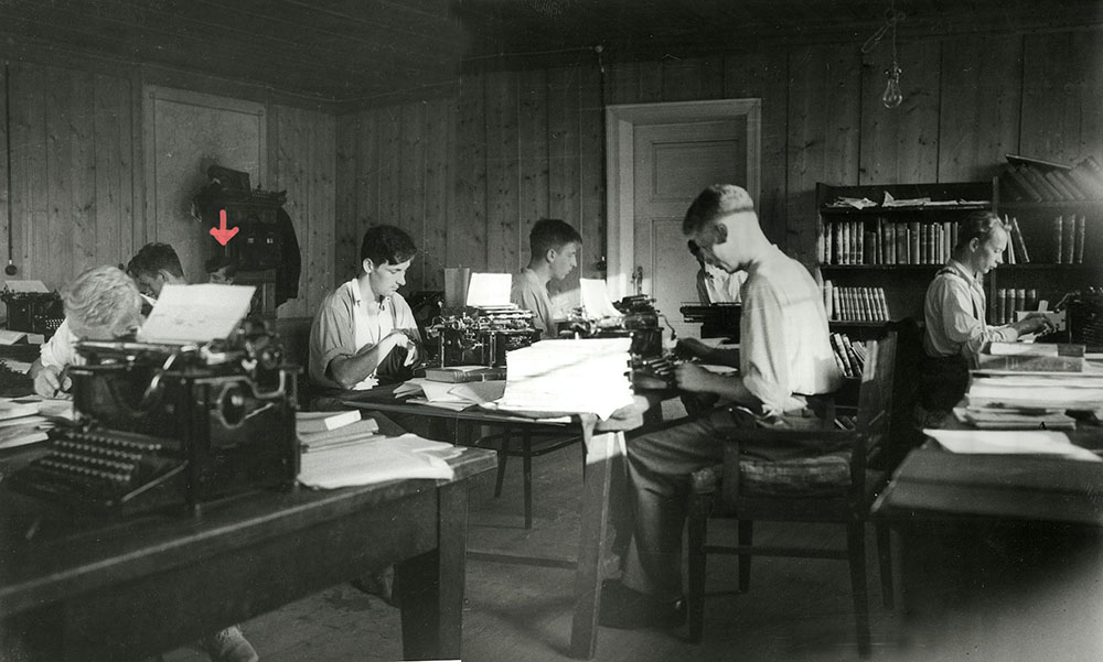 Nini 1933